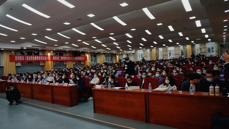 熱烈慶祝心海，榮獲第二屆全國行業技能大賽二等獎